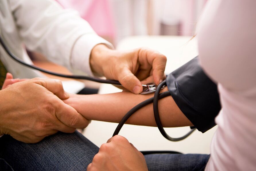 merjenje tlaka za hipertenzijo